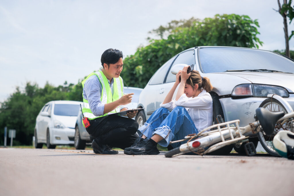 Why You Should Never Settle a Car Accident Claim Without a Lawyer
